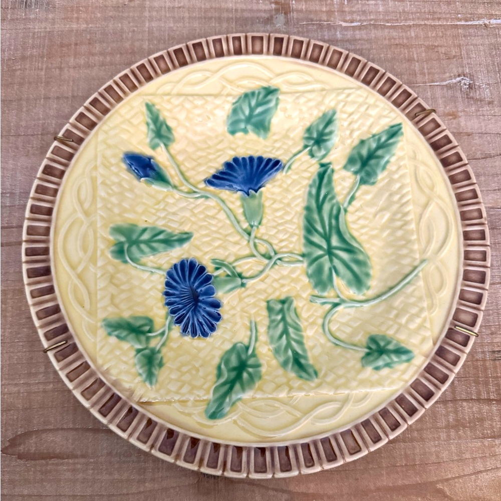 Vintage Bordallo Pinheiro Majolica yellow decorative plate